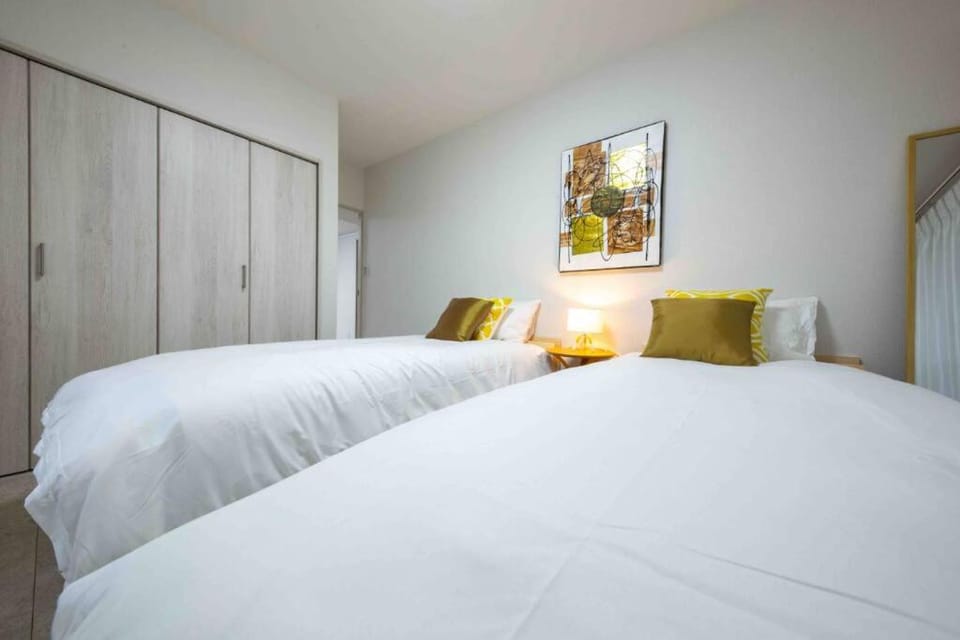 Asakusa 2 Bedroom Apartment 西浅草2LDK広々ファミリーorグループ Apartment in Japan