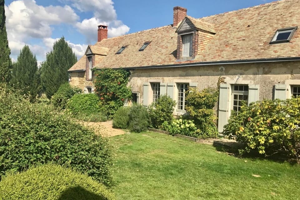 Beautiful country house 1 hr 45 min from Paris Villa in Pays de la Loire