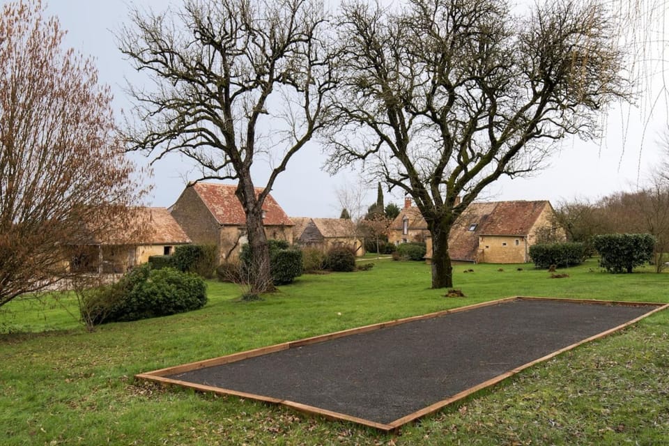 Beautiful country house 1 hr 45 min from Paris Villa in Pays de la Loire