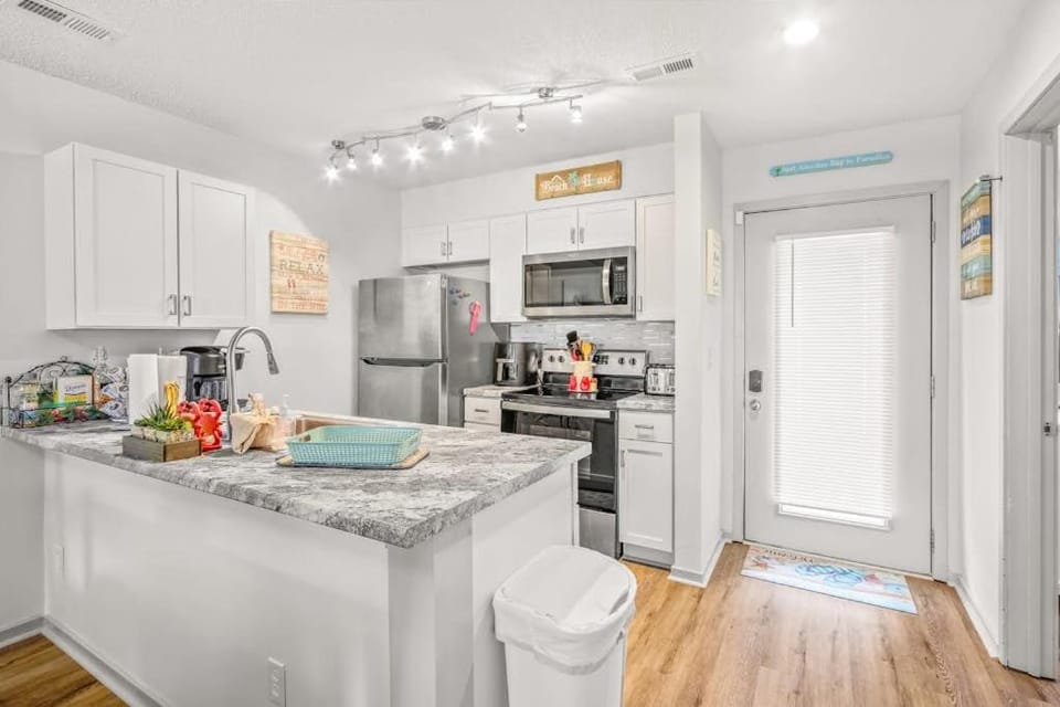 Lil River Paradise Apartment in Little River