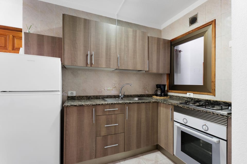 Los Cristianos - Emeterio Center Apartament - 5 min Beach Apartment in Los Cristianos
