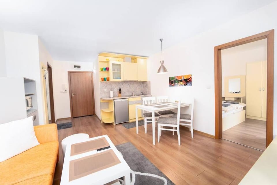 Snow Legend Apartment with terrace Apartment in Bansko