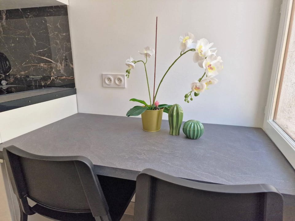 Gregbnb - T2 37m2 -1- Est - Apartment in Toulon