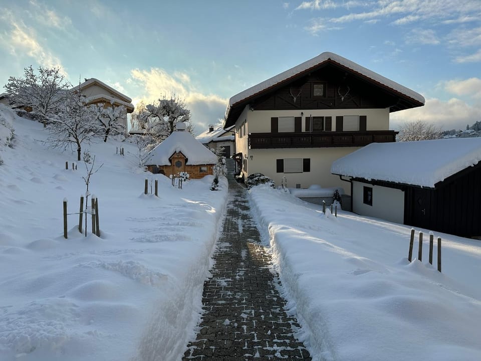 Property building, Winter