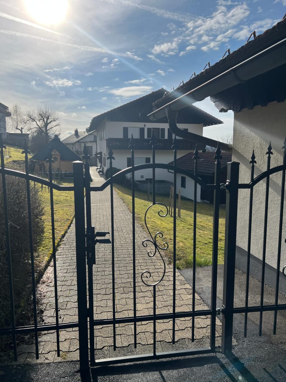 Property building, Day