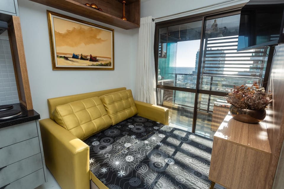Bed, TV and multimedia, Living room