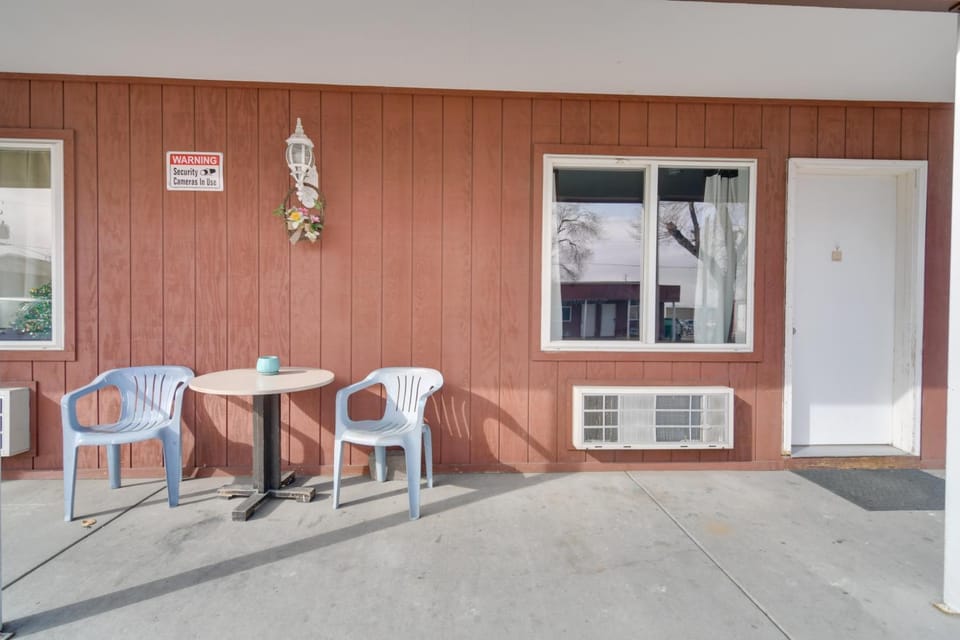 Loveland Vacation Rental: Pets Welcome Apartment in Loveland