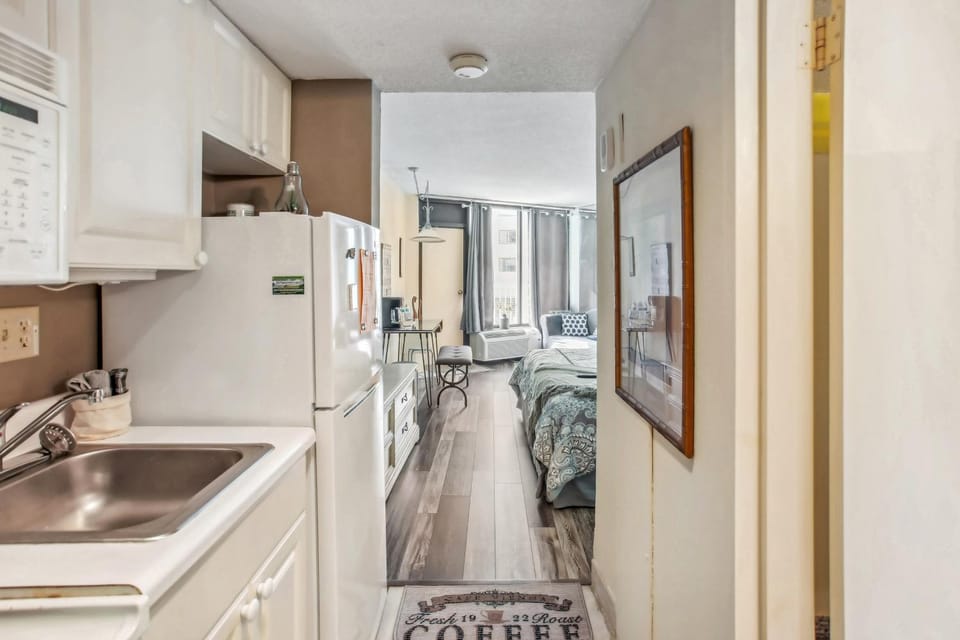 Caravelle Tower Condo Rental: Walk to Beach Apartment in Myrtle Beach