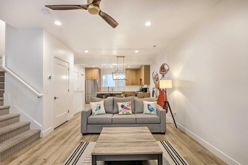 3-Story Provo Townhome: 1 Mi to BYU! House in Provo