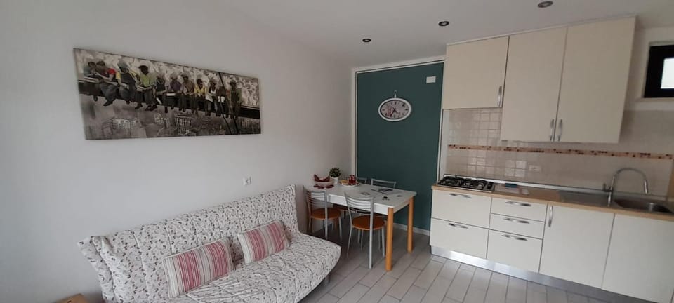 Holiday Apartment Anna 63 Idro Apartment in Idro
