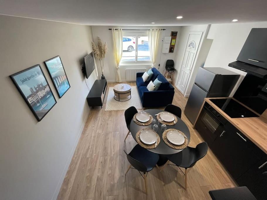 Le p tit Rétais proche marché central et gare SNCF- wifi haut débit - Apartment in La Rochelle