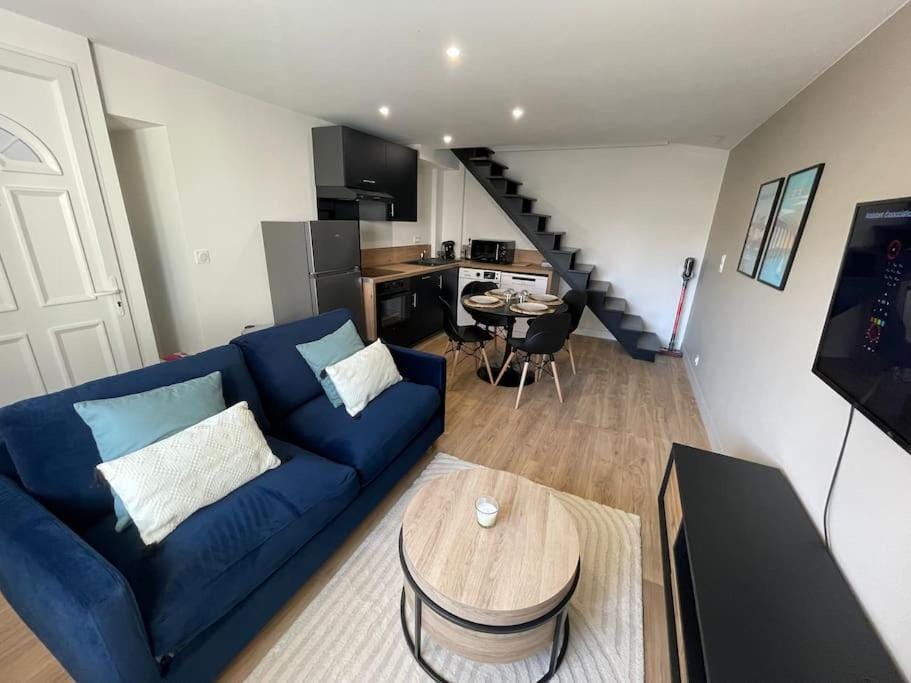 Le p tit Rétais proche marché central et gare SNCF- wifi haut débit - Apartment in La Rochelle