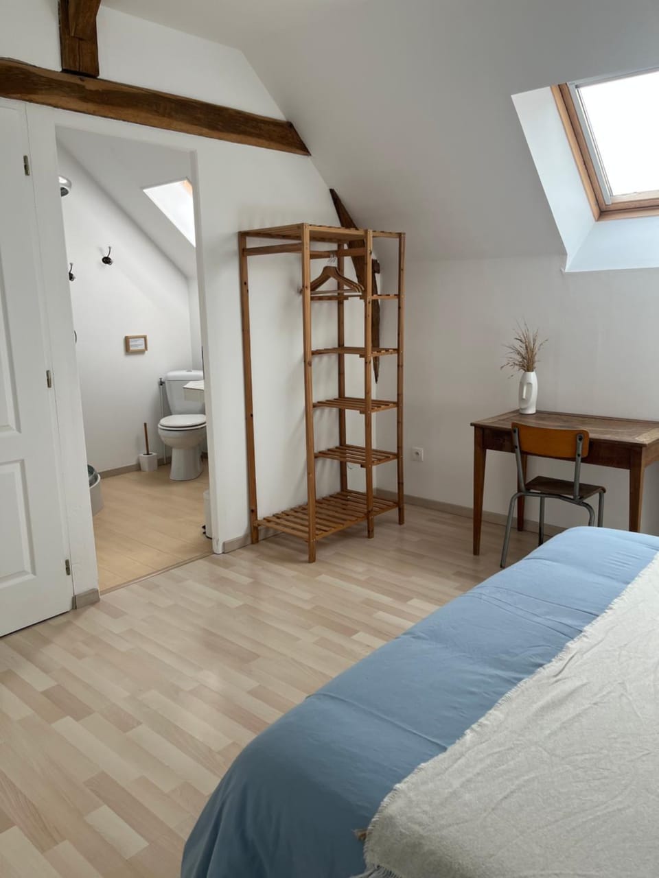 Bedroom, wardrobe