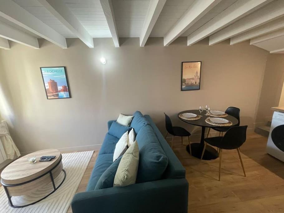 Le p tit Marin proche marché central et gare SNCF- wifi haut débit - Apartment in La Rochelle