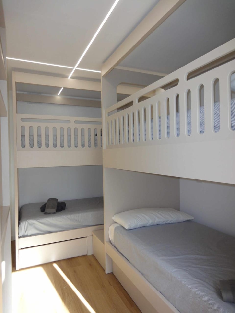 bunk bed
