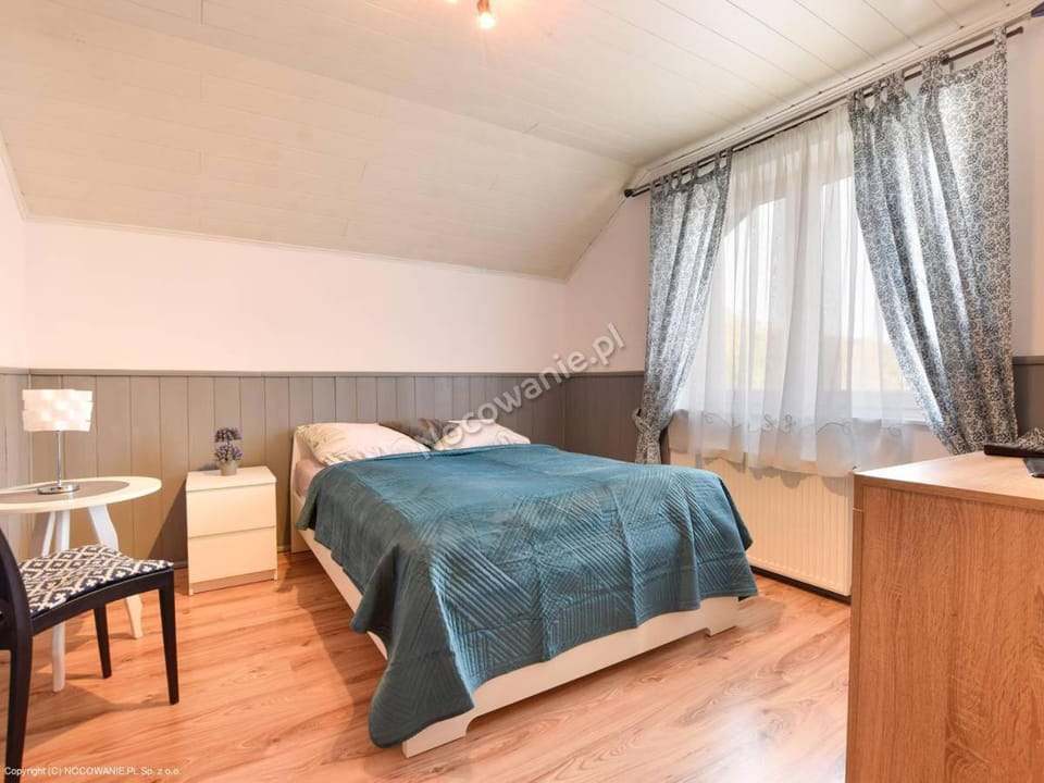 Bed, Photo of the whole room, Bedroom, hair dresser