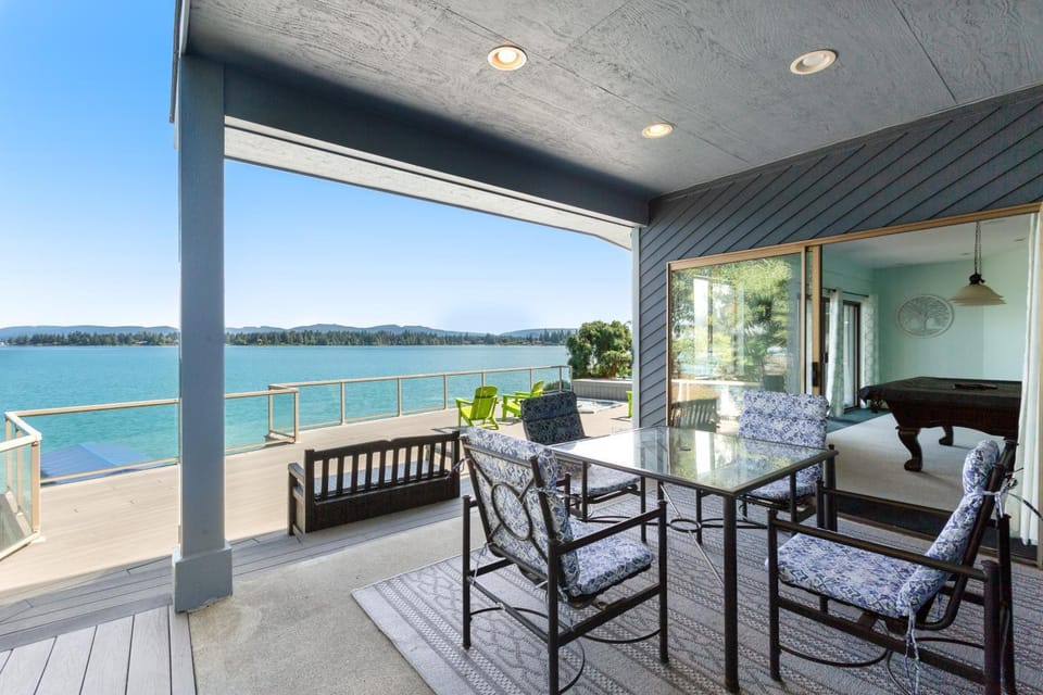 Zen Oasis On Lake Tapps House in King County