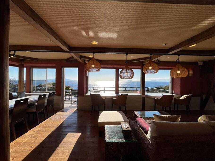 Living room, Sea view