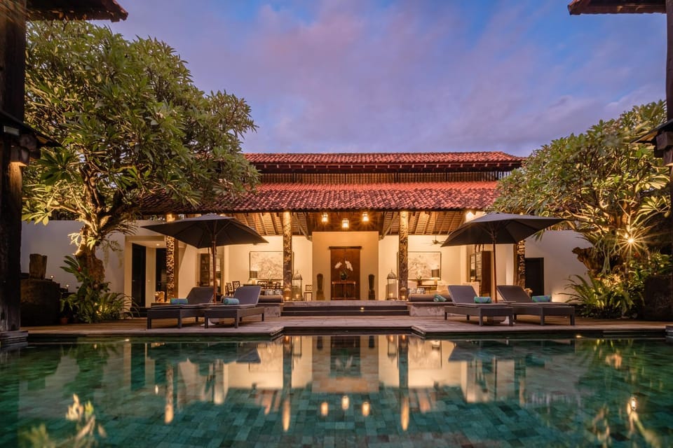 Property building, Pool view, sunbed