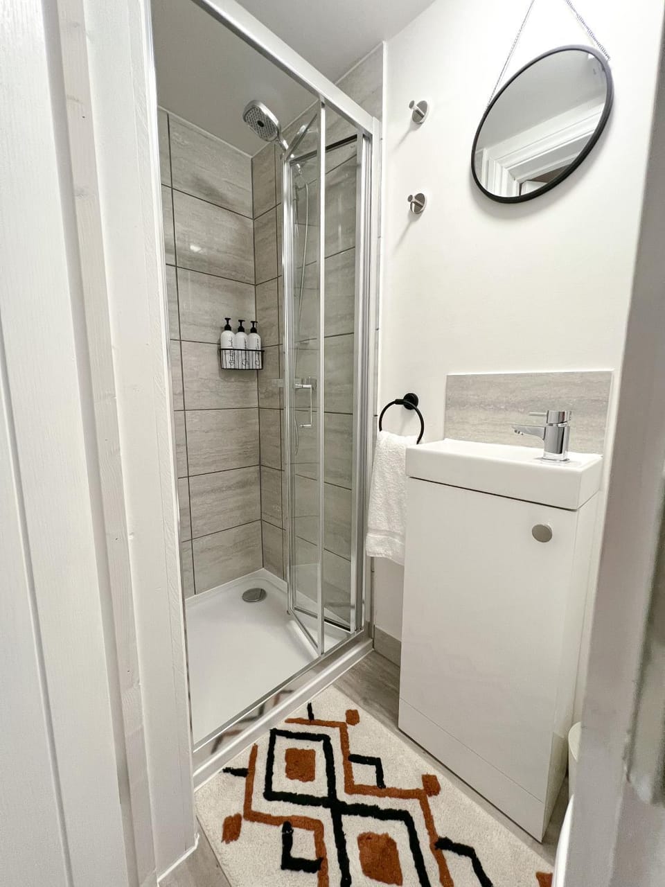 Shower, Bathroom