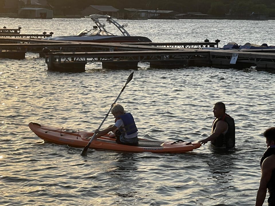 Activities, Canoeing, Lake view, Sports, young children