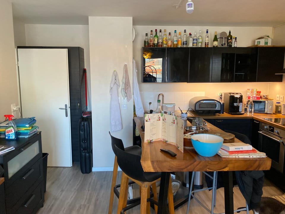 Restaurant/places to eat, Kitchen or kitchenette, Lounge or bar