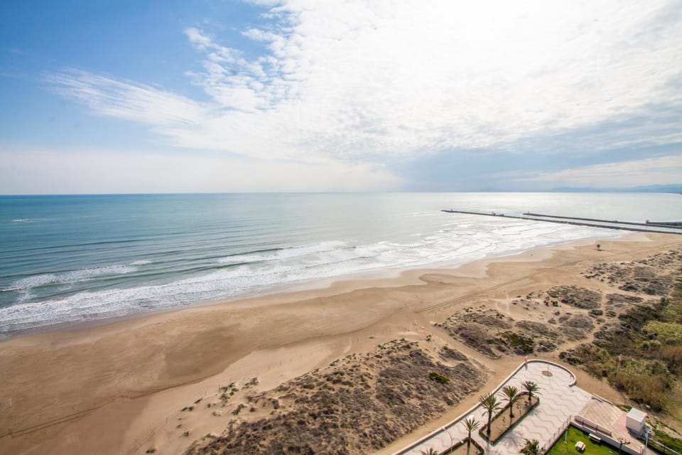 ESPACIO 18 - Primera Línea de Playa Apartment in Ribera Baixa