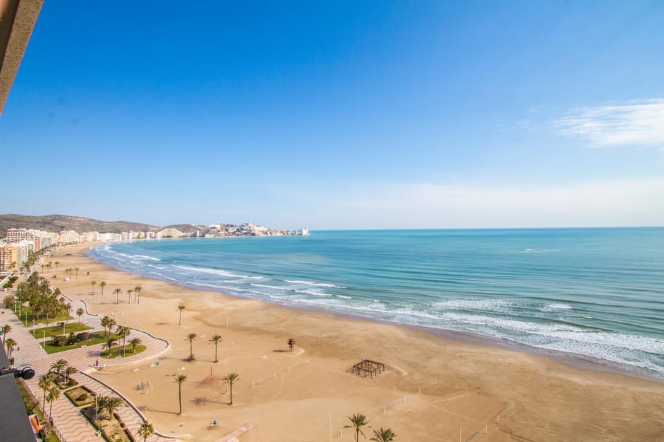 ESPACIO 18 - Primera Línea de Playa Apartment in Ribera Baixa
