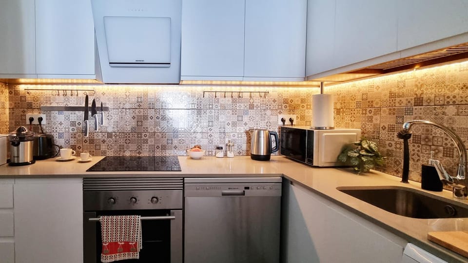 Coffee/tea facilities, Kitchen or kitchenette, dishwasher, minibar, pet friendly, stove, toaster