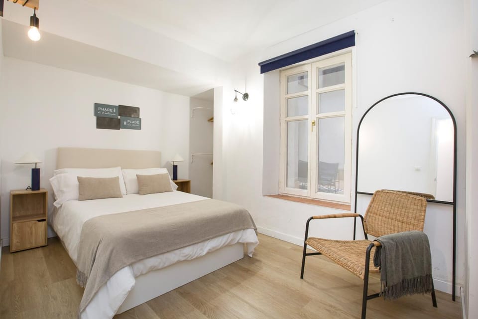Apartamento Puerta del Camino 5 - PATIO y WIFI Apartment in Bilbao