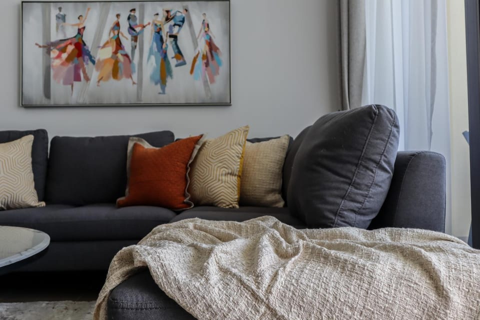 Living room, Seating area