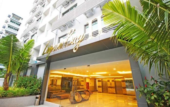 Laguna Bay 2 Apartment in Pattaya City