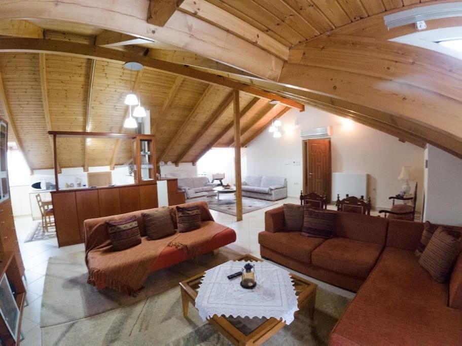 Cozy Σοφίτα Apartment in Peloponnese, Western Greece and the Ionian