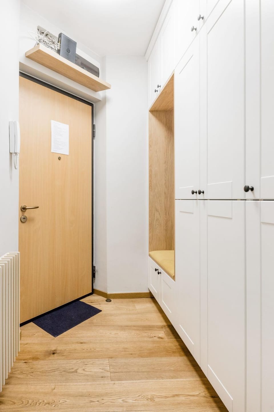 Lobby or reception, wardrobe