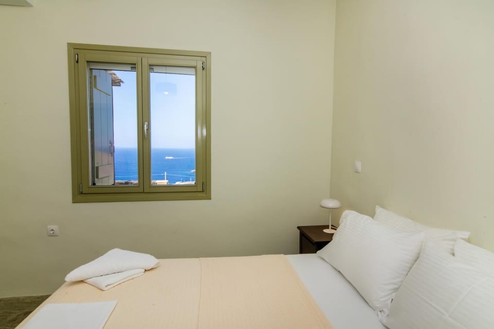 View (from property/room), Bedroom, Sea view