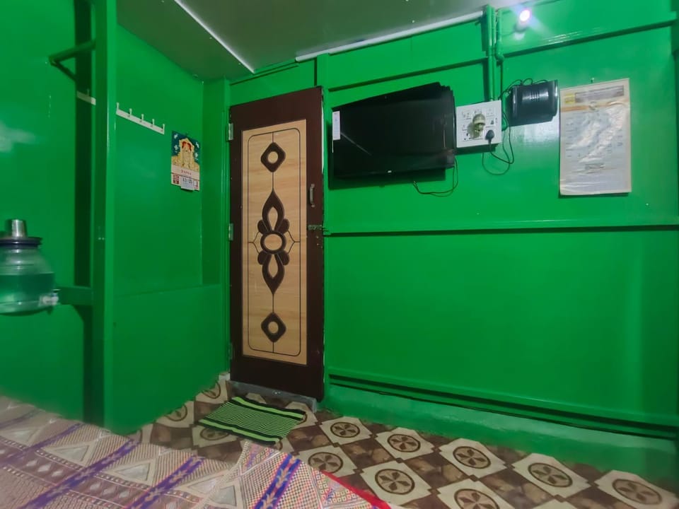 Linga Wooden Room Second floor Apartment in Tamil Nadu