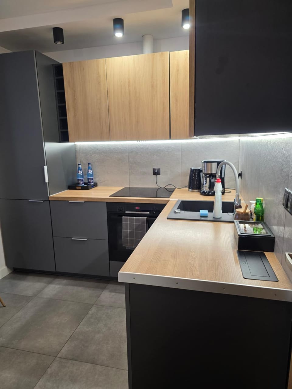 Mieszkanie w nowoczesnym Halo Apartament w centrum Apartment in Wroclaw