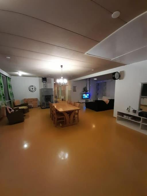 Tilava180m2 asunto Apartment in Finland