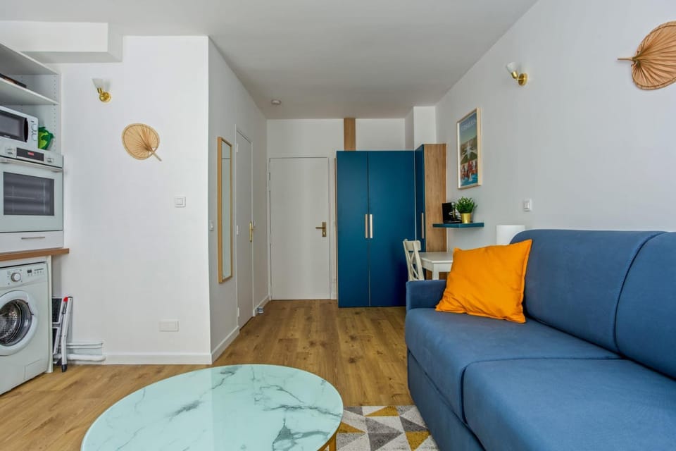 Studio Petrolio - Welkeys Apartment in Versailles