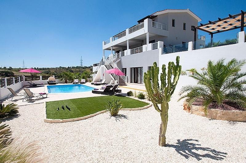 Villa Arcadia, Kallepia Villa in Paphos District