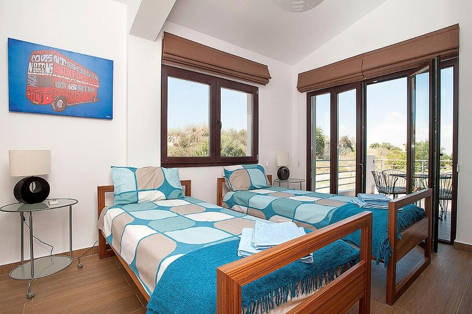Villa Arcadia, Kallepia Villa in Paphos District