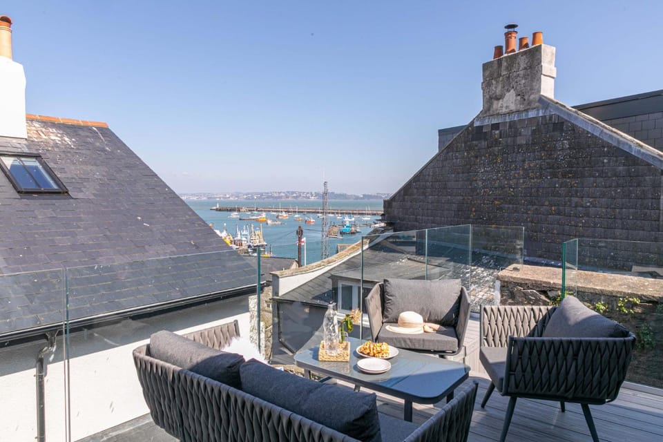 Balcony/Terrace, Seating area, Sea view