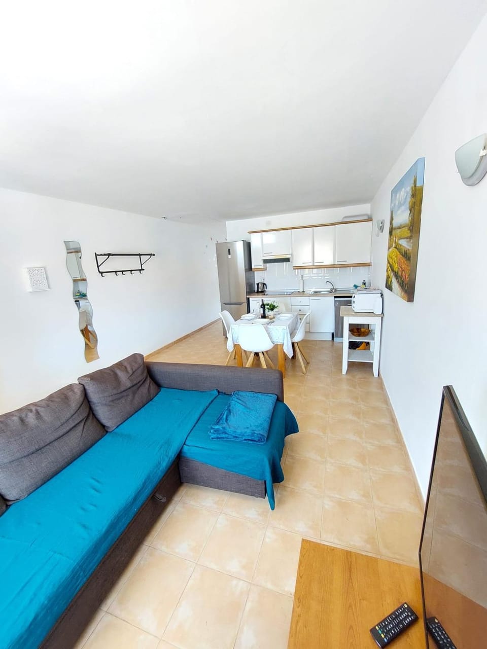 Kitchen or kitchenette, Living room, Seating area, Dining area, kitchen
