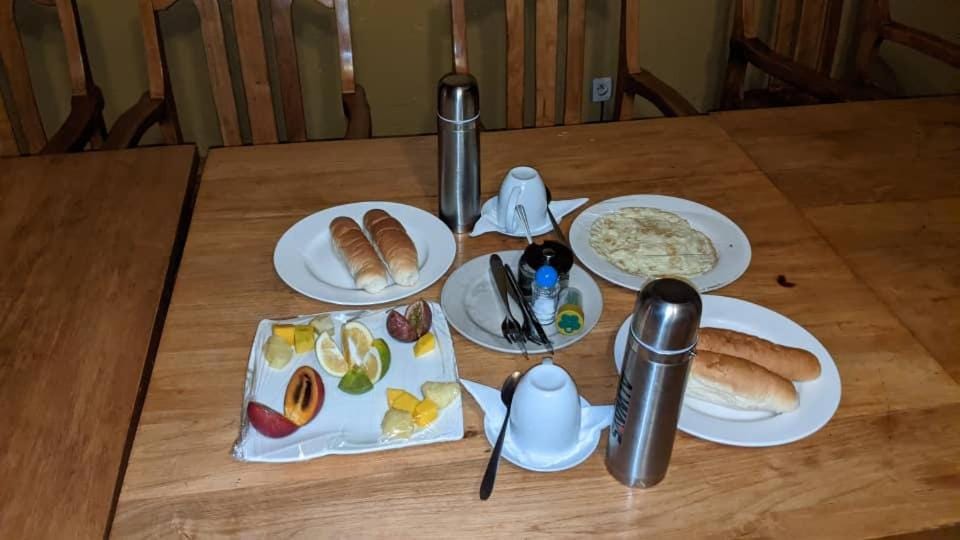Breakfast, Continental breakfast