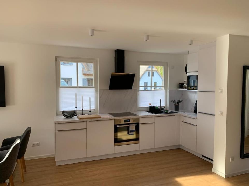 Kitchen or kitchenette, dishwasher, minibar, pet friendly, stove, toaster