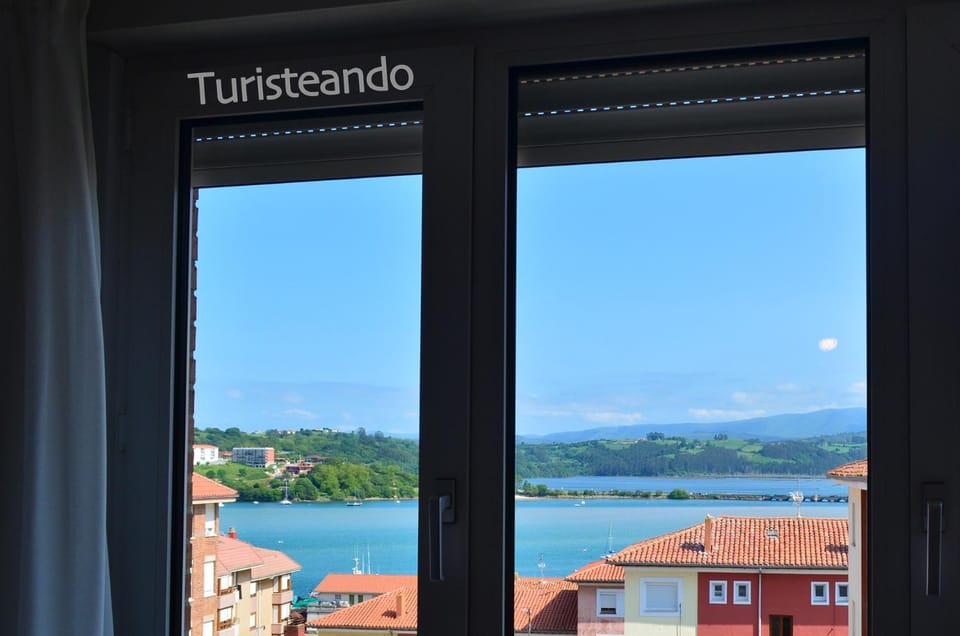 Property building, View (from property/room), View (from property/room), City view, City view, Landmark view, Landmark view, Sea view, Sea view, Street view, Street view, Quiet street view
