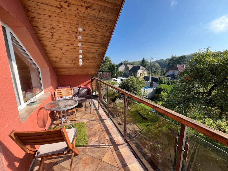 Podkrovní apartmán s balkónem Vacation rental in Czechia