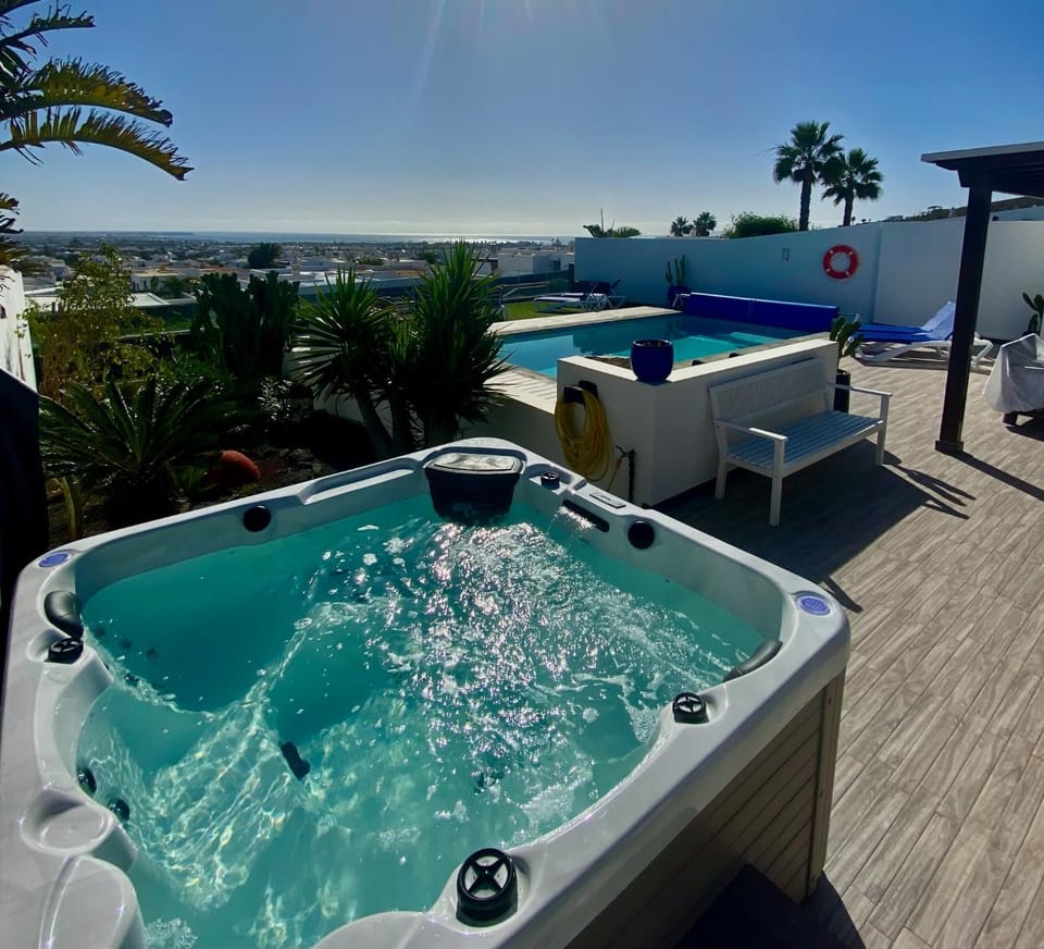 Hot Tub