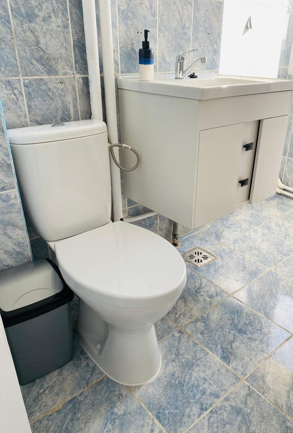 Toilet, Bathroom