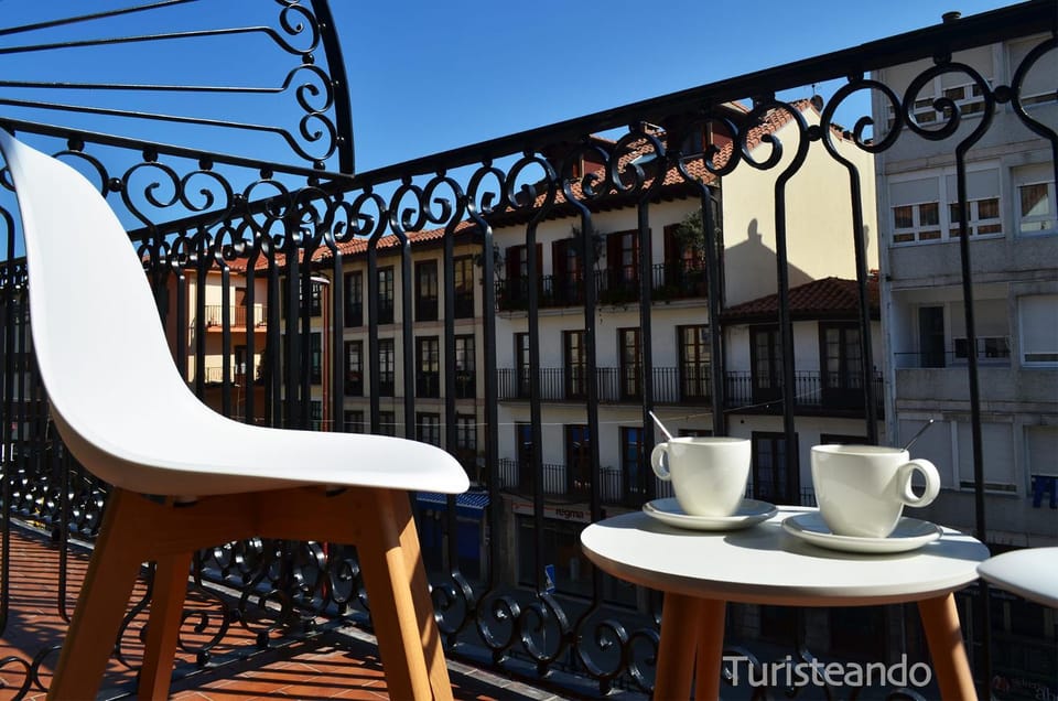 Property building, Patio, Day, Coffee/tea facilities, View (from property/room), Balcony/Terrace, Balcony/Terrace, Living room, Seating area